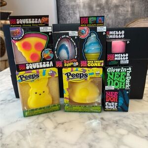 Assorted Nee Doh & Peeps Squishy (8)